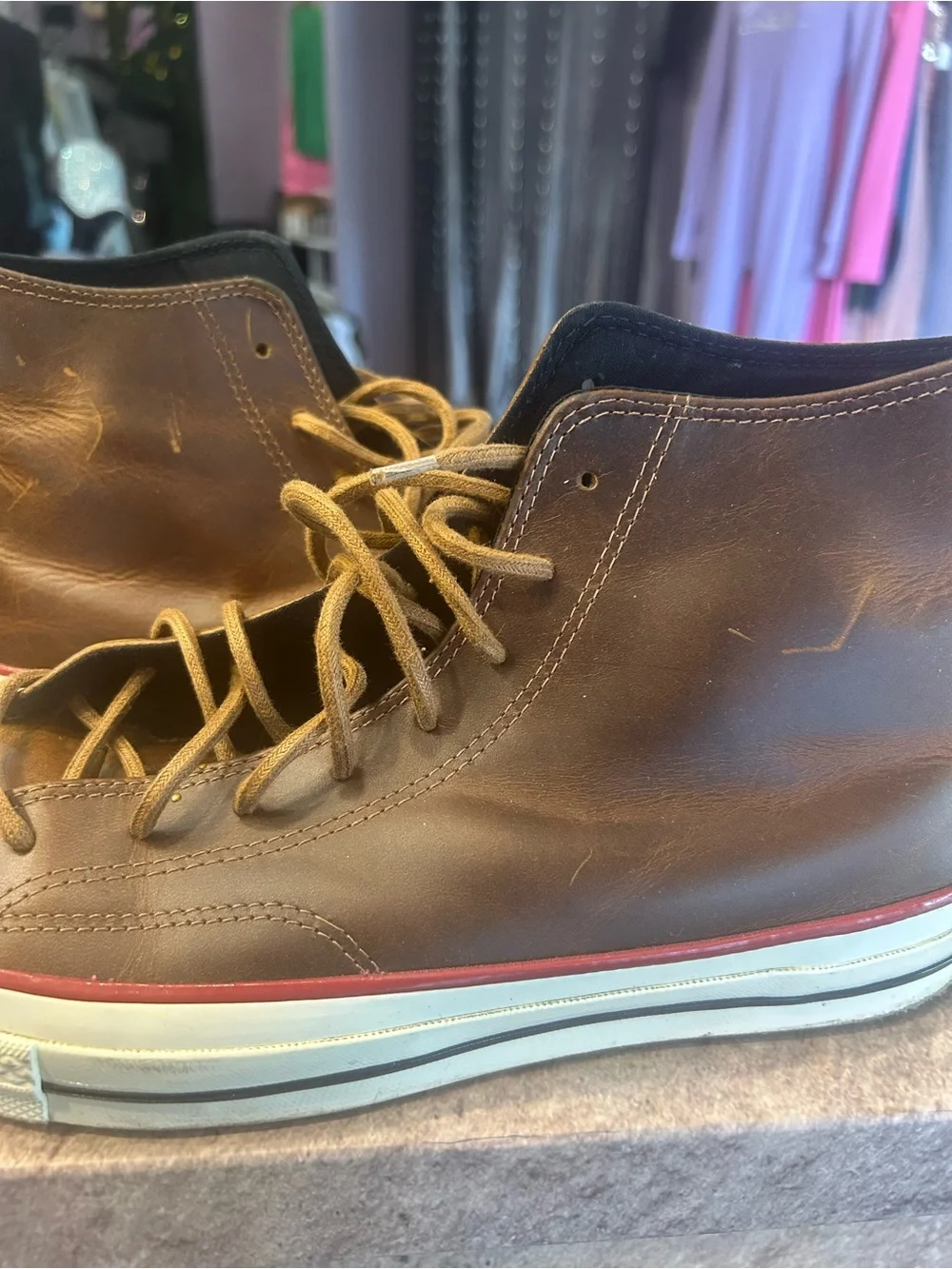 Men's Brown Leather Chukka Boots with Contrast Trim